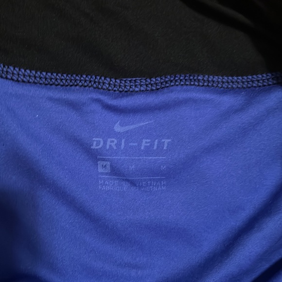 Nike Dri-Fit Shorts MEDIUM - Picture 3 of 5